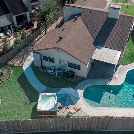 Вилла 1976Houstongem Luminous Pvtpool & Hottub Dt20Mins For Lrg Families 6Beds 2Bath Экстерьер фото
