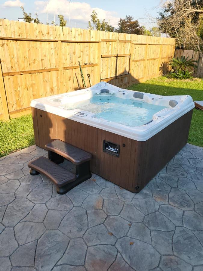 Вилла 1976Houstongem Luminous Pvtpool & Hottub Dt20Mins For Lrg Families 6Beds 2Bath Экстерьер фото